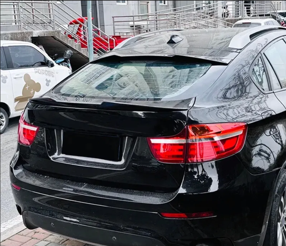 Eleron luneta model M4 compatibil cu BMW X6 e71(2008-2015) negru lucios