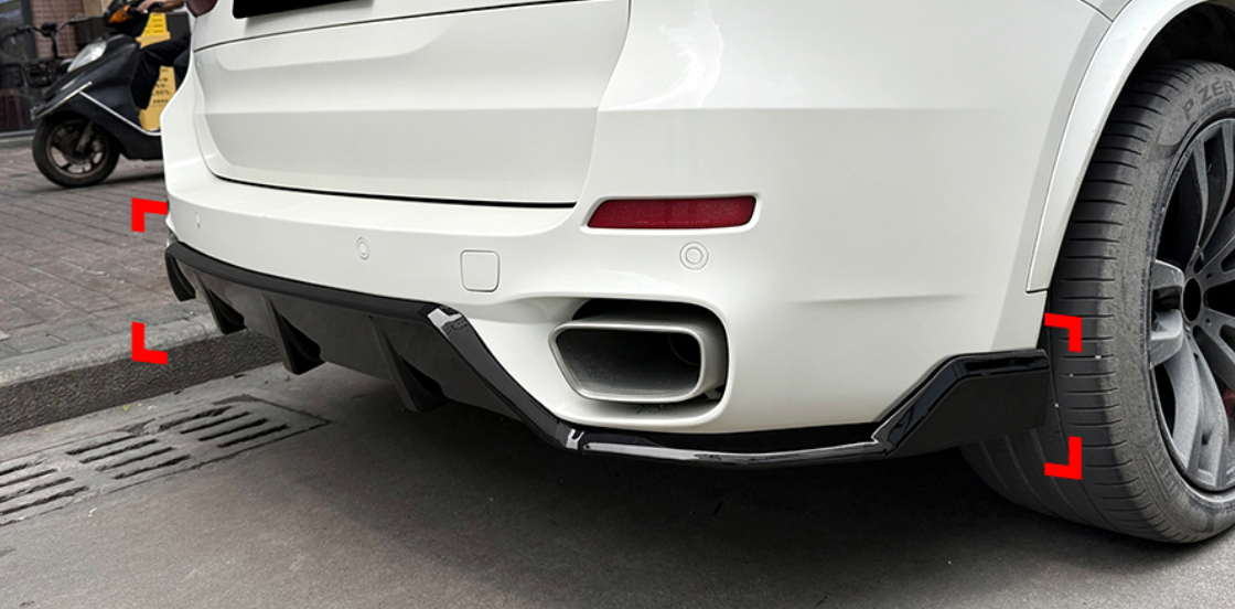 Set Prelungire Bara spate compatibila cu BMW X5 F15 negru lucios