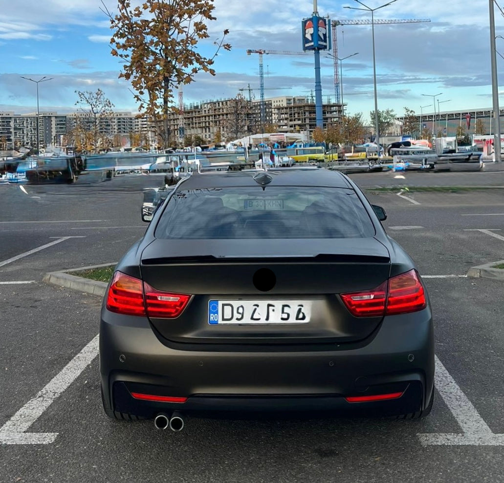 Eleron portbagaj compatibil cu BMW seria 4 F32 Coupe(2014-2020) M4 Look Design style negru lucios