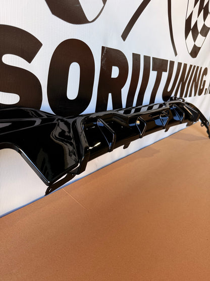 Difuzor bara spate compatibil cu BMW seria 3 G20 NFL (2019-2023) M440i style negru lucios