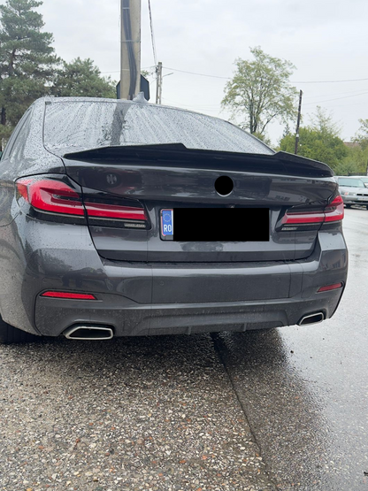 Eleron portbagaj compatibil cu BMW seria 5 G30 sedan 2017-up M4 PSM Design negru lucios