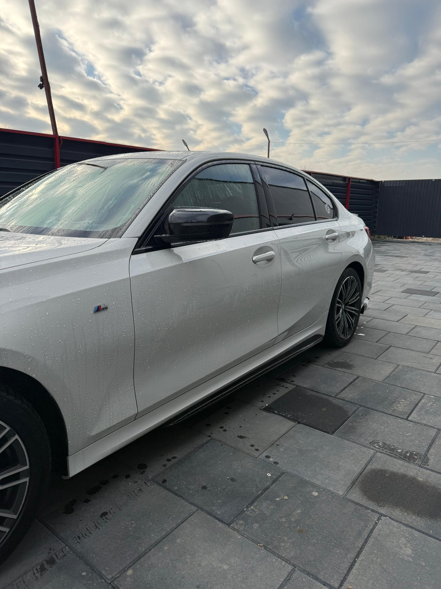 Prelungire praguri laterale compatibile cu BMW seria 3 G20 G21(2018-2023) negru lucios