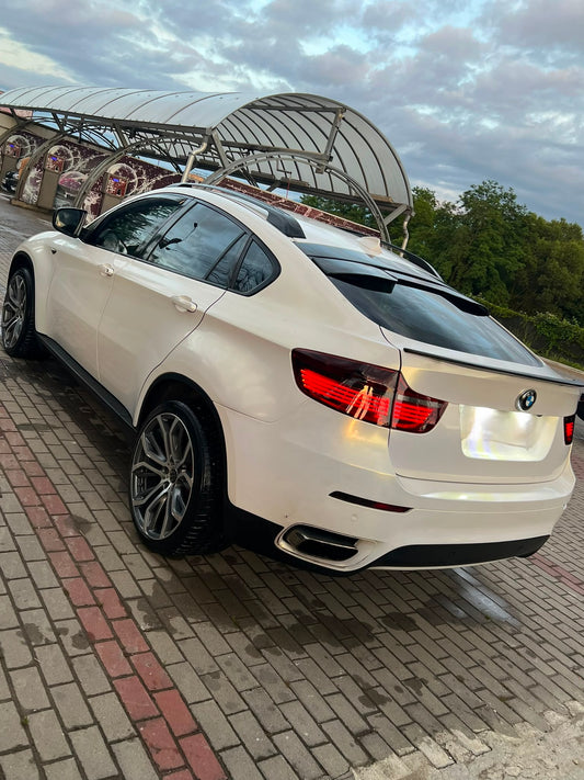 Eleron luneta model M4 compatibil cu BMW X6 e71(2008-2015) negru lucios