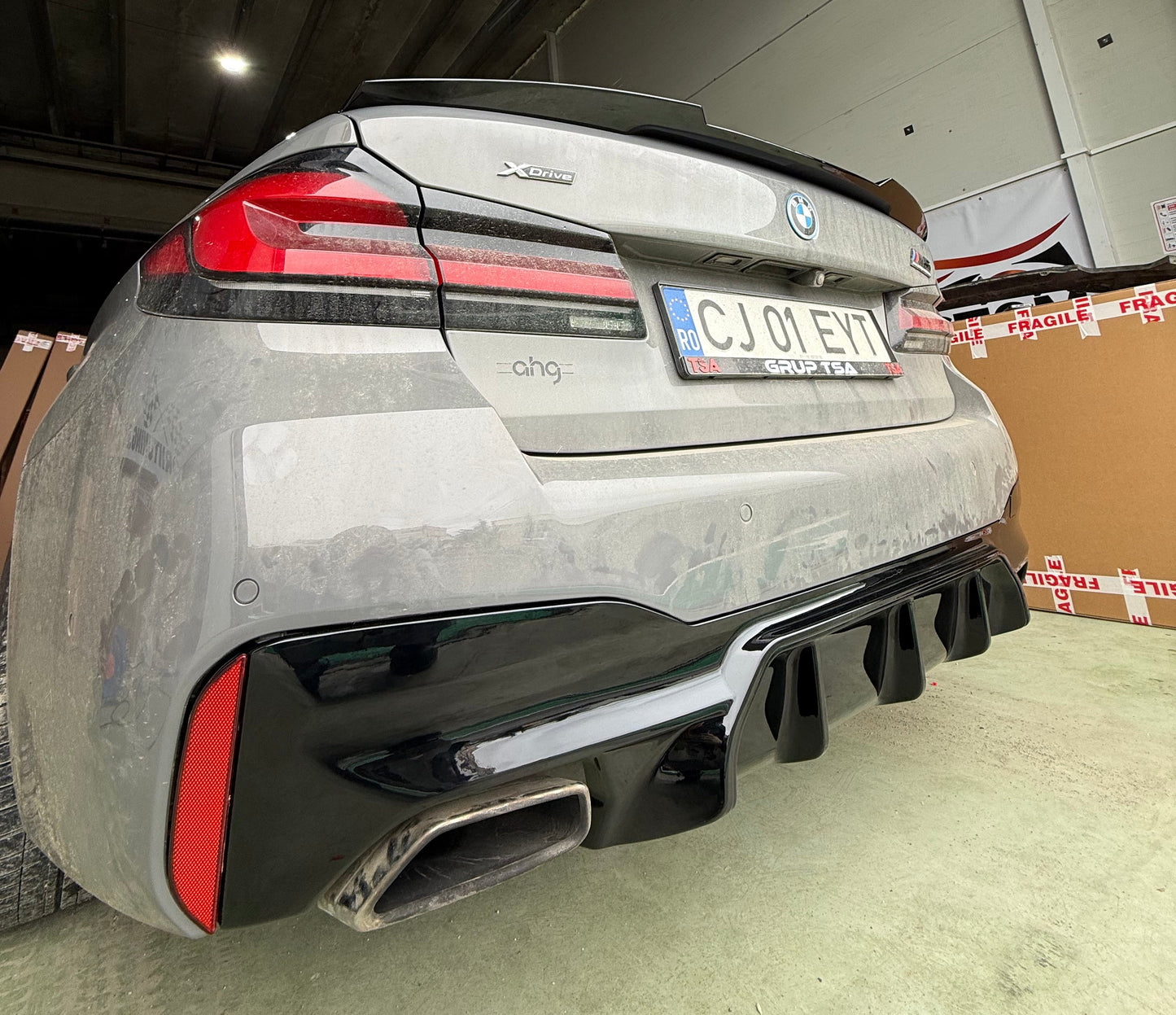 Difuzor bara spate M5 Look compatibil cu BMW seria 5 G30(2017-2022) negru lucios