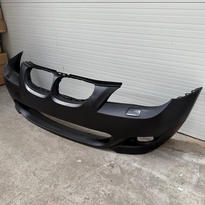 Kit Exterior compatibil cu BMW Seria 5 E60 2007-2010 M-Technik Design cu PDC si Proiectoare ceata