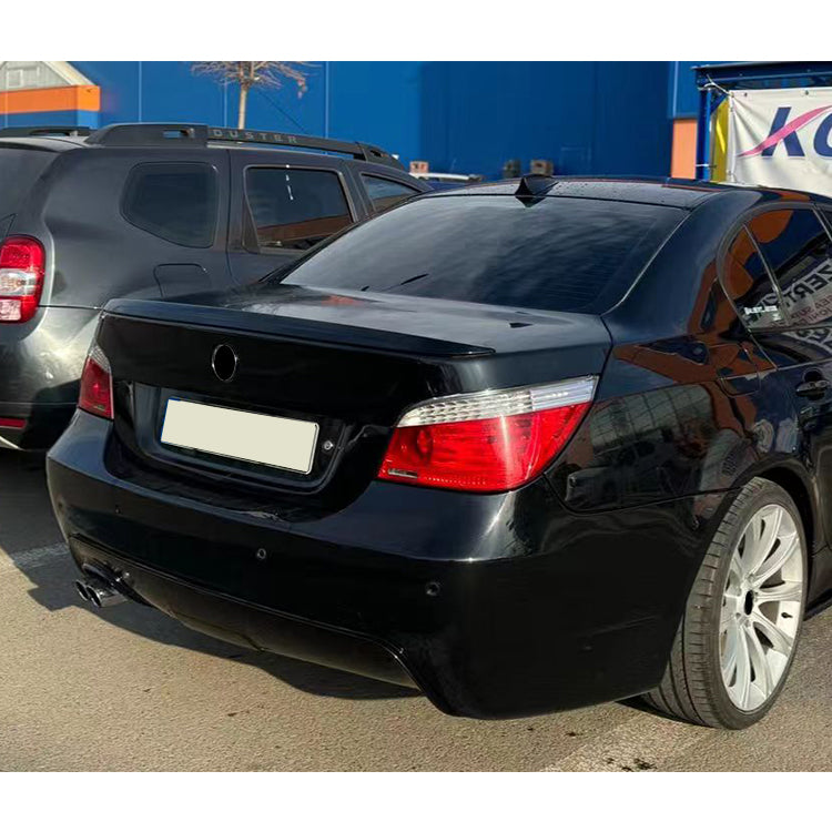 Eleron portbagaj M5 compatibil cu BMW seria 5 E60 sedan(2003-2010) negru lucios