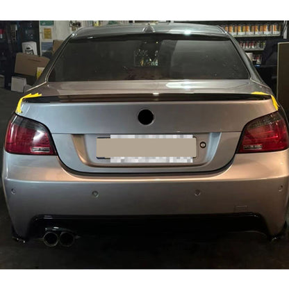 Eleron portbagaj M5 compatibil cu BMW seria 5 E60 sedan(2003-2010) negru lucios
