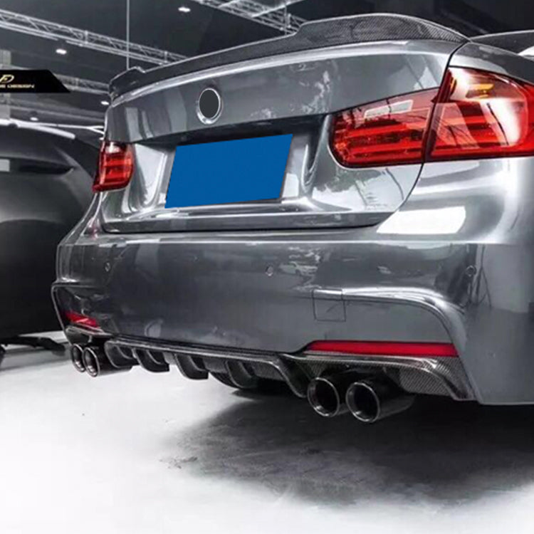 Difuzor bara spate model compatibil cu BMW seria 3 F30(2012-2018) M3 Design negru lucios
