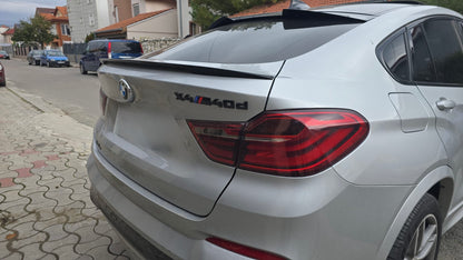 Eleron luneta model M4 compatibil cu BMW X4 F26(2014-2018) negru lucios