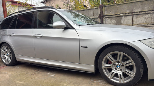 Prelungire praguri M-Performance BMW seria 3 E90 E91(2005-2012) negru lucios