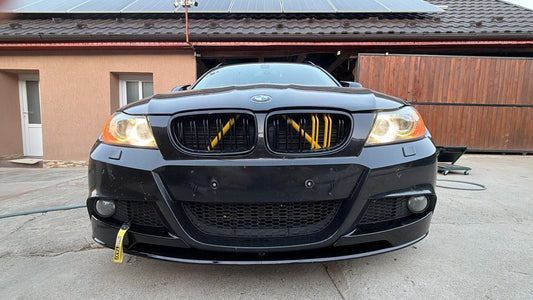 Lip prelungire bara fata compatibil cu BMW E90 E91 facelift 2009-2012 negru lucios