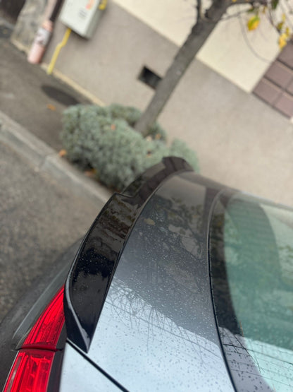 Eleron portbagaj M4 style compatibil cu Audi A5 B8 (2007-2016) negru lucios