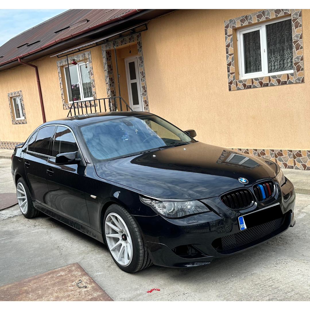 Kit Exterior compatibil cu BMW Seria 5 E60 2007-2010 M-Technik Design cu PDC si Proiectoare ceata