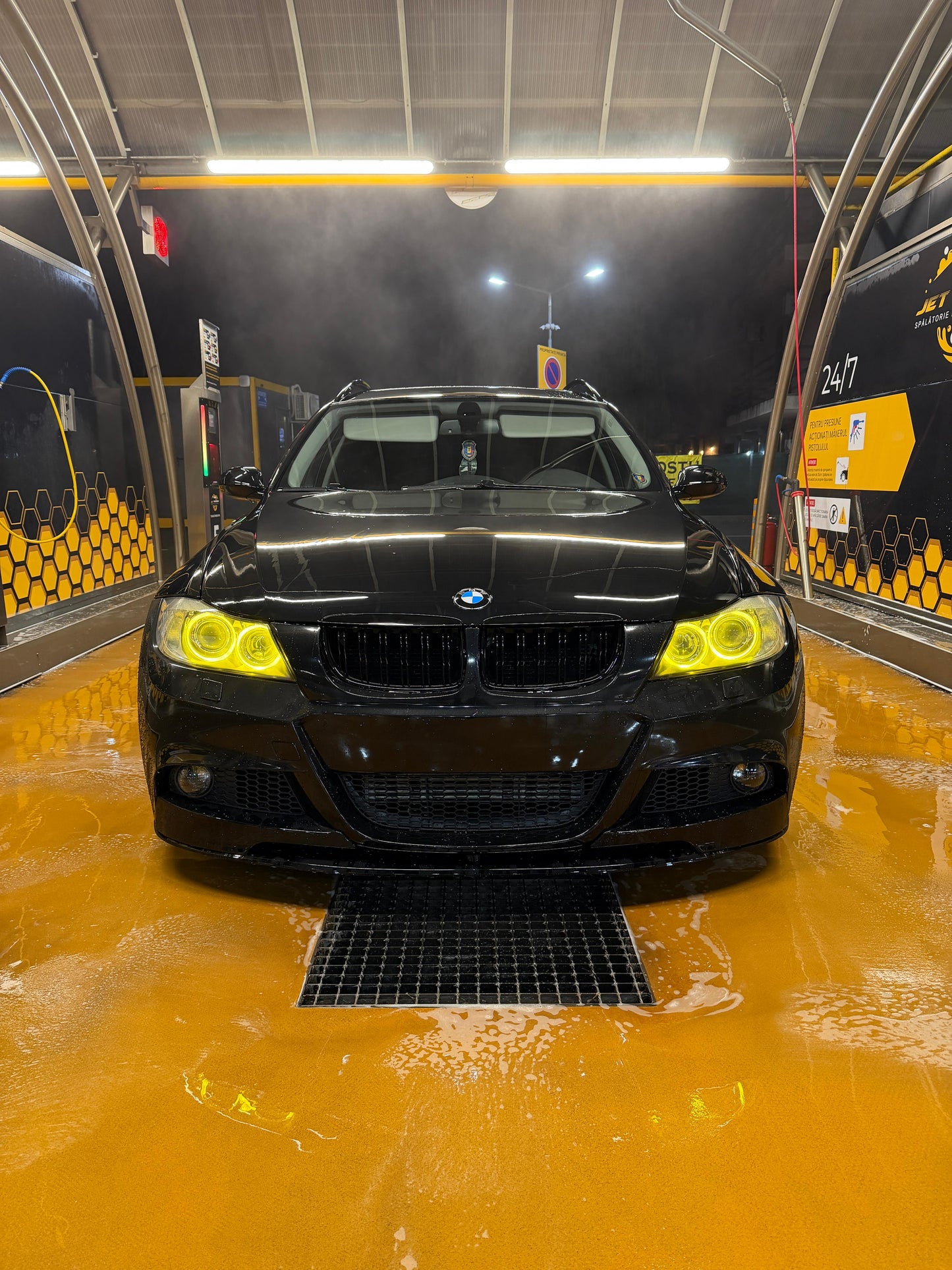 Lip prelungire bara fata M-tech Design compatibil cu BMW E90 E91 facelift 2009-2012 negru lucios