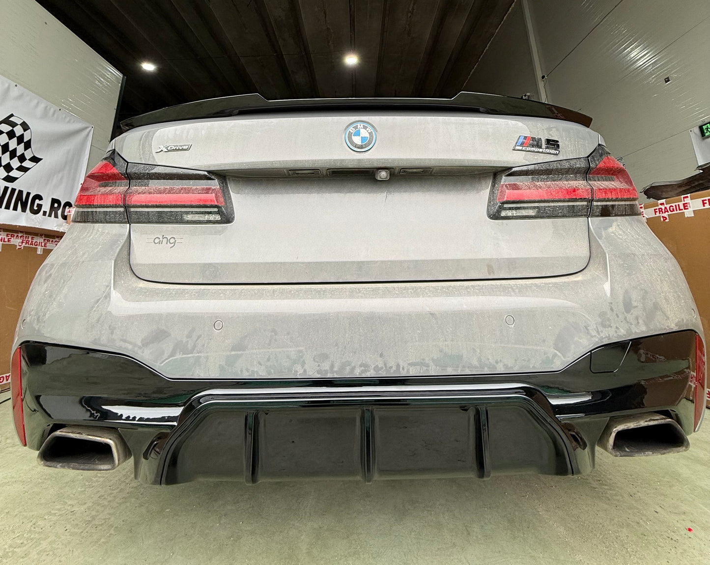 Difuzor bara spate M5 Look compatibil cu BMW seria 5 G30(2017-2022) negru lucios