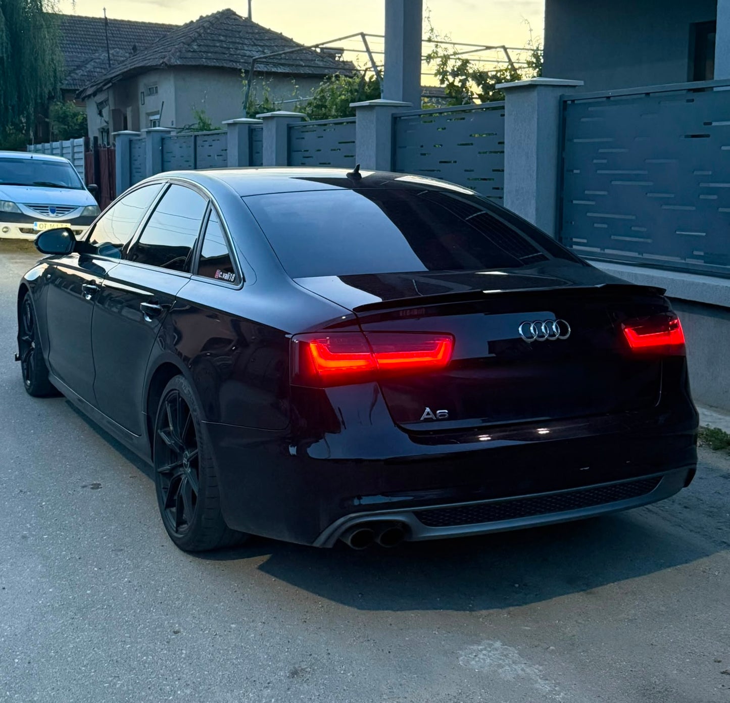 Eleron portbagaj M4 Design compatibil cu Audi A6 C7 Sedan (2010-2018) negru lucios