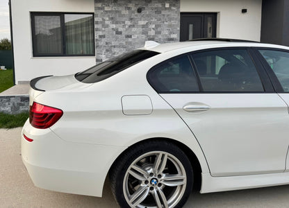 Eleron portbagaj M5 style compatibil cu BMW seria 5 F10(2010-2017) negru lucios