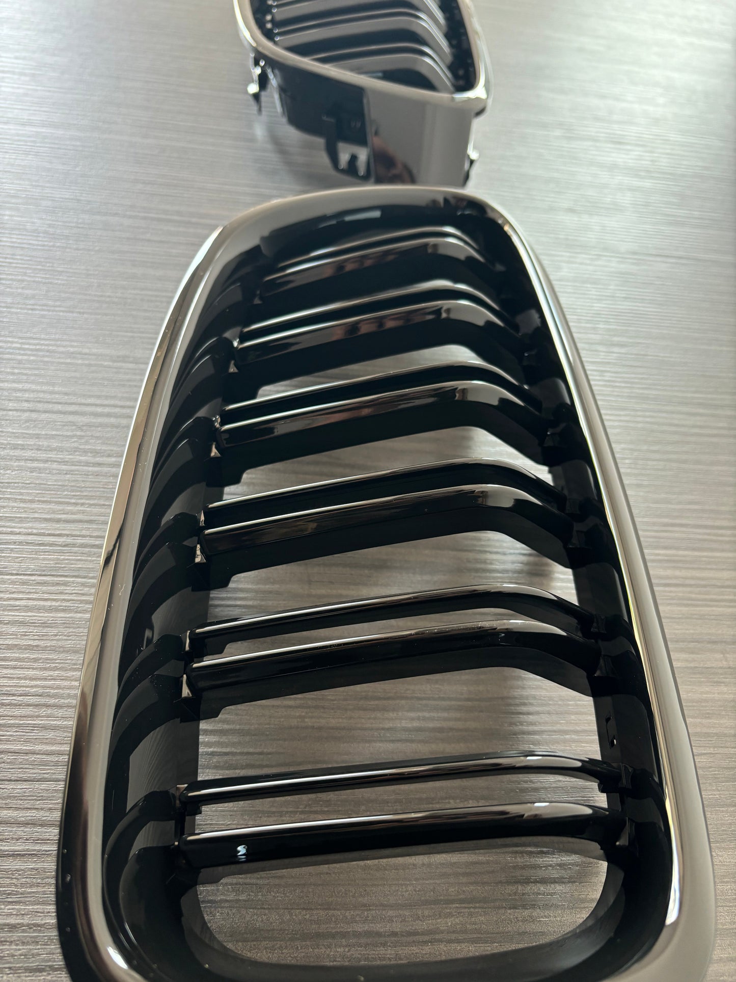 Grile centrale duble M3 style compatibile cu Bmw seria 3 F30 F31(2012-2018) negru lucios