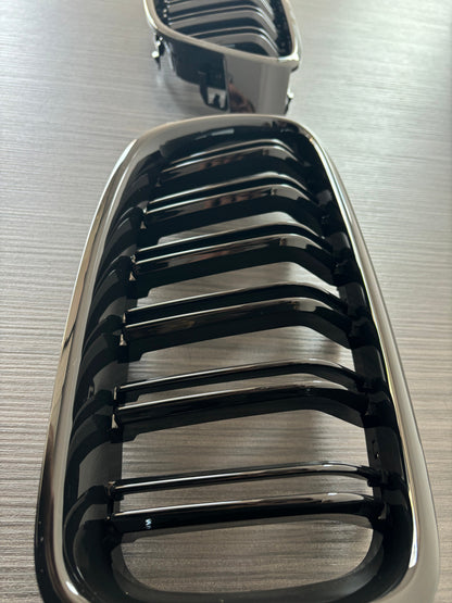 Grile centrale duble M3 style compatibile cu Bmw seria 3 F30 F31(2012-2018) negru lucios