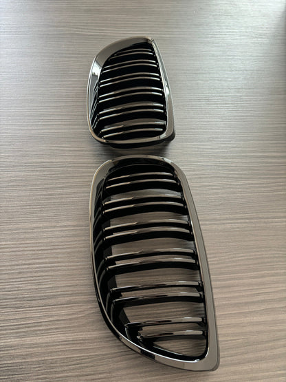 Grile centrale duble compatibile cu Bmw seria 3 e92 e93(2006-2009) negru lucios