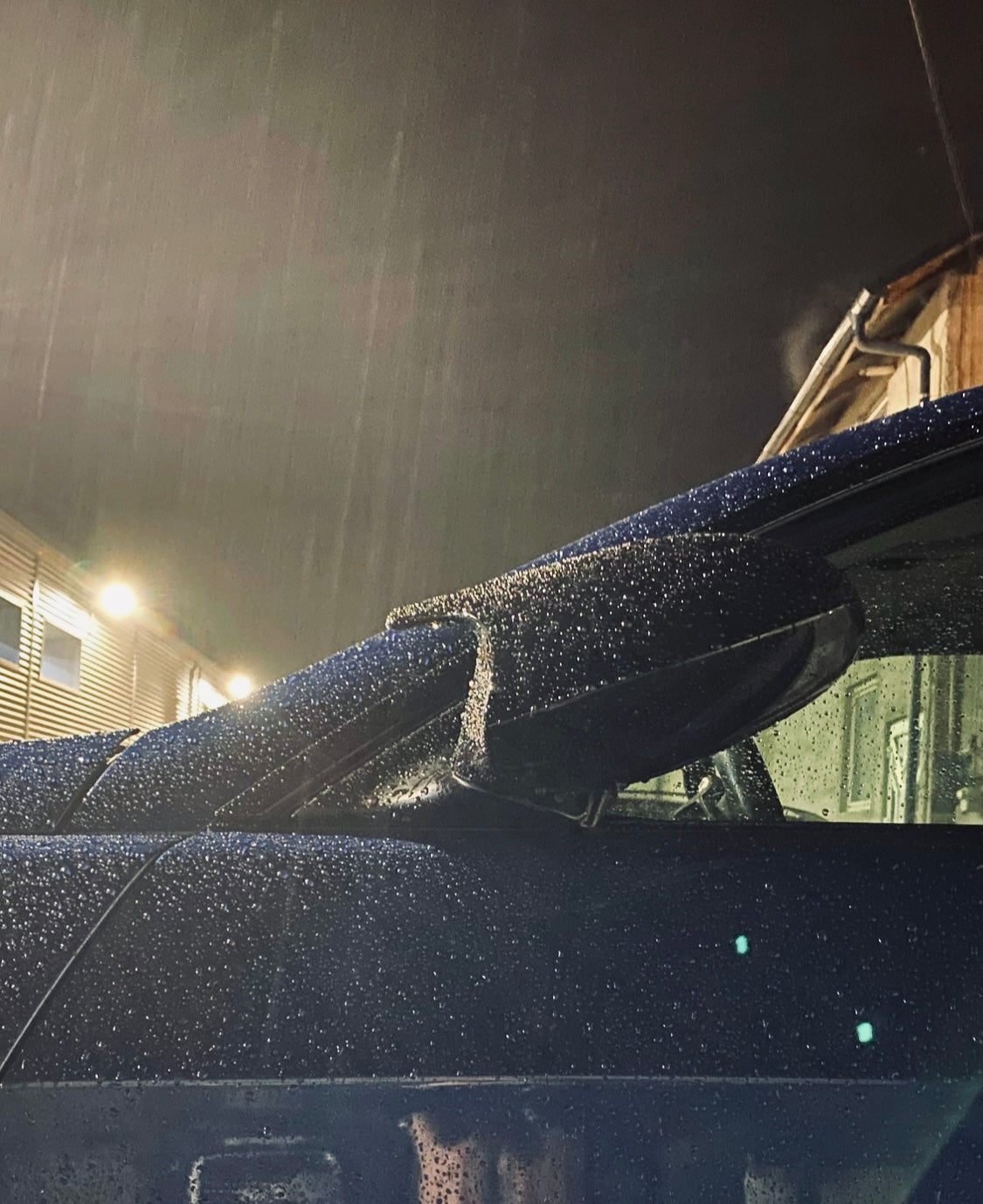 Capace oglinda Batman style BMW seria 3 E92 E93(2005-2008) Non-Facelift negru lucios cu CLIPSURI