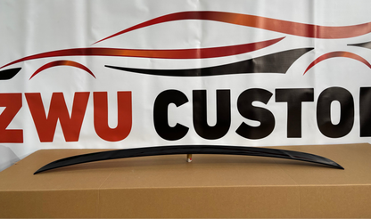 Eleron portbagaj M5 compatibil cu BMW seria 5 E60 sedan(2003-2010) negru lucios