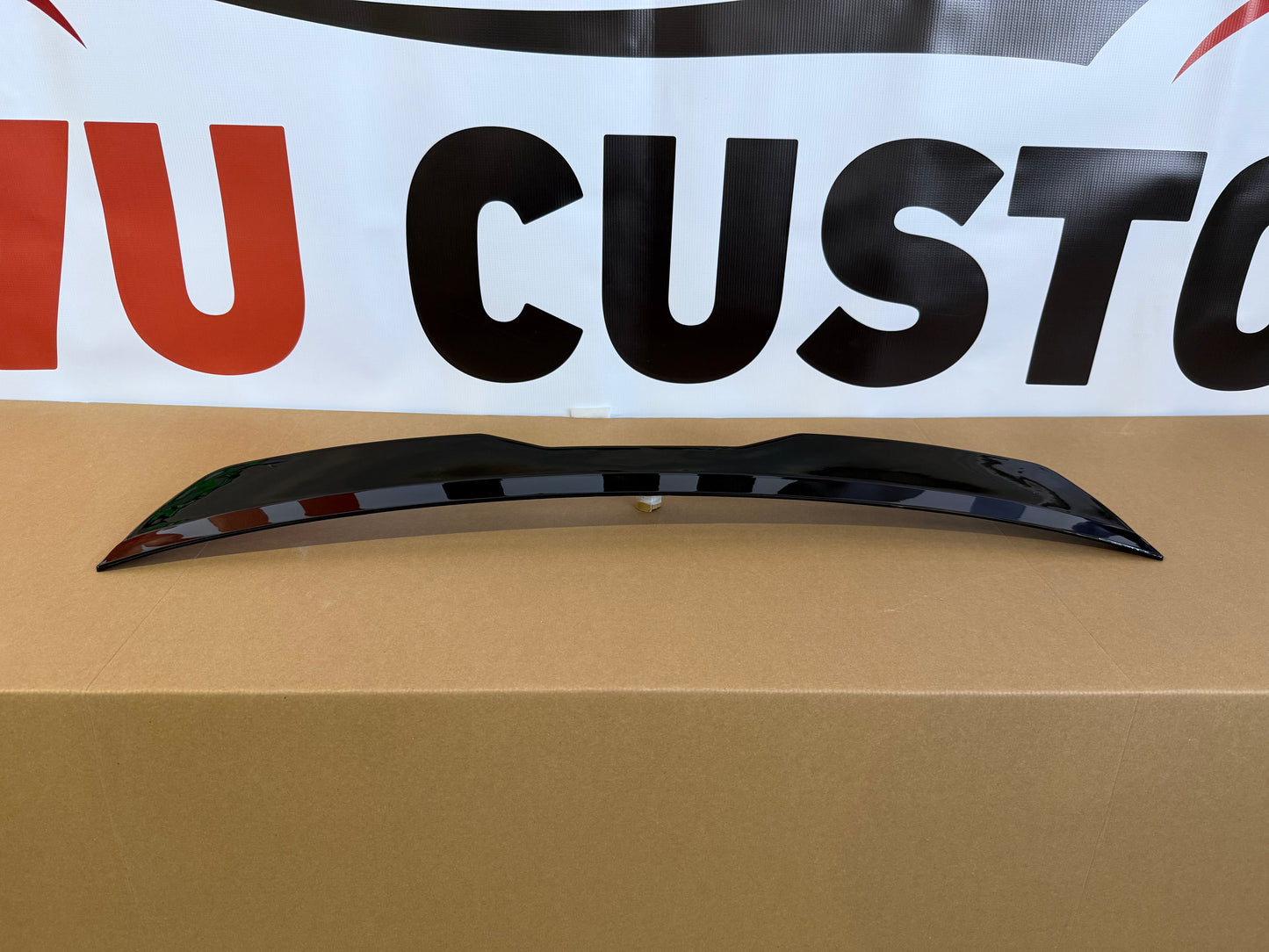 Eleron luneta M4 style compatibil cu Audi A3 8P HatchBack(2003-2013) negru lucios