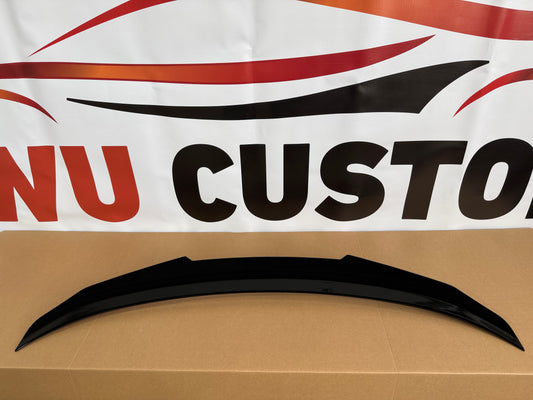 Eleron portbagaj M4 PSM compatibil cu BMW Seria 3 e90(2004-2011) negru lucios