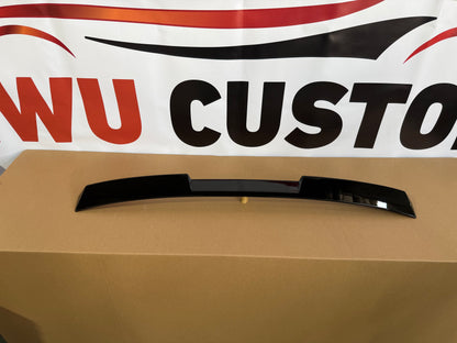 Eleron luneta M4 style compatibil cu BMW seria 5 F10 sedan(2010-2016) negru lucios