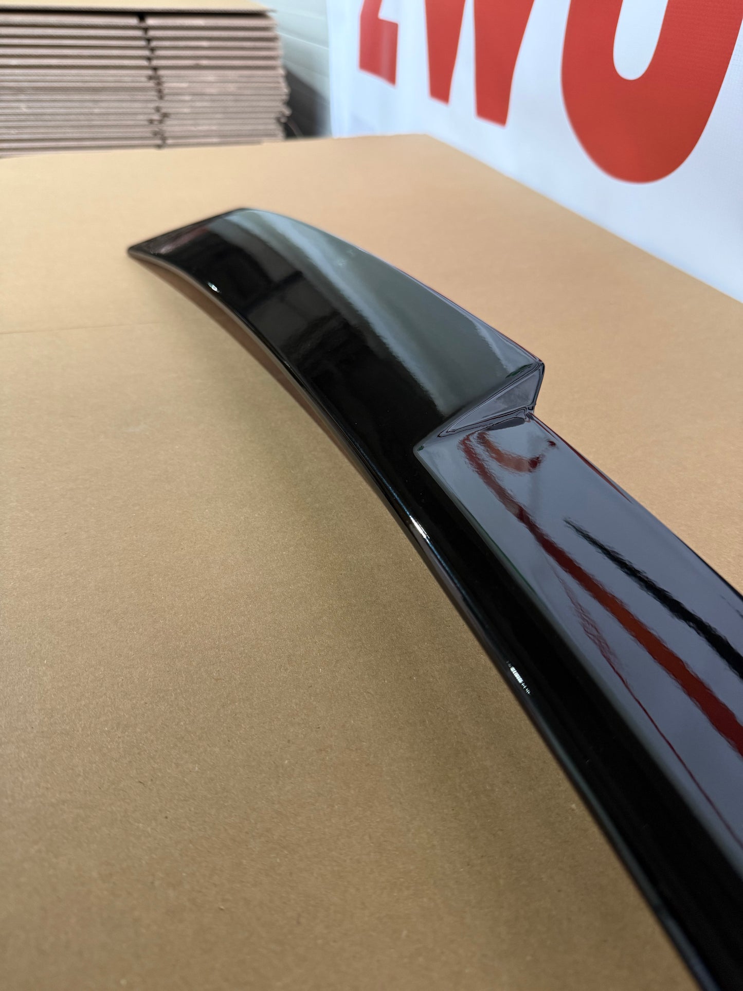 Eleron luneta M4 Style compatibil cu BMW Seria 3 E90 sedan(2005-2011) negru lucios