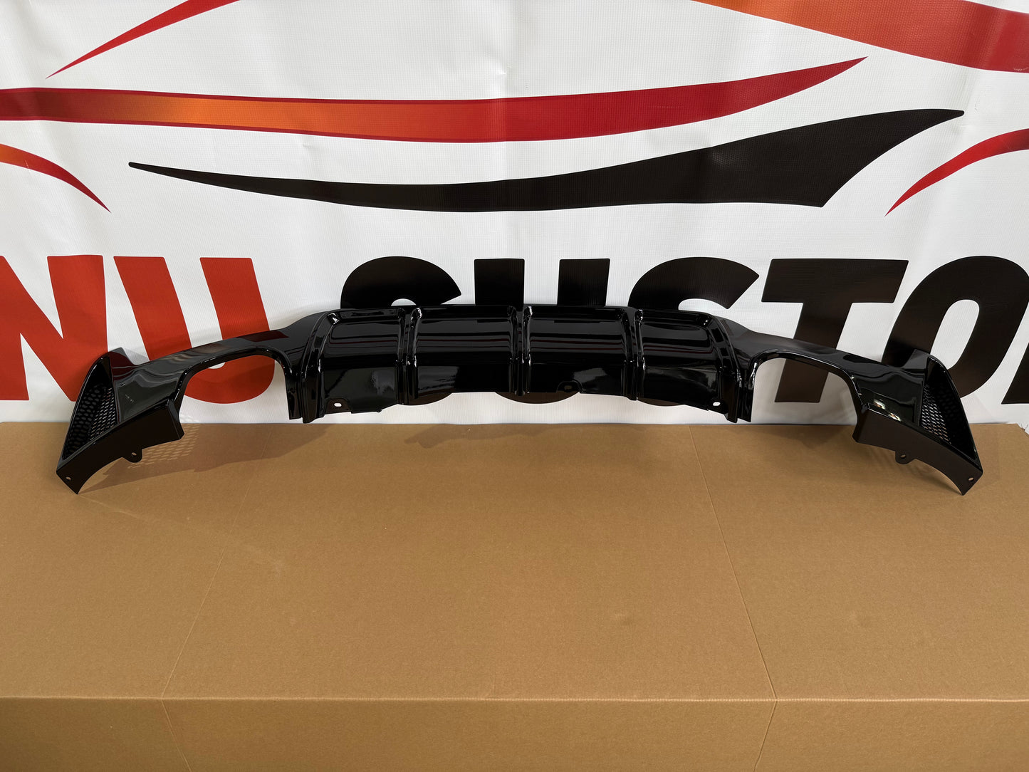 Difuzor bara spate model M4 Performance compatibil cu Bmw SERIA 4 F32 F33 F36 negru lucios