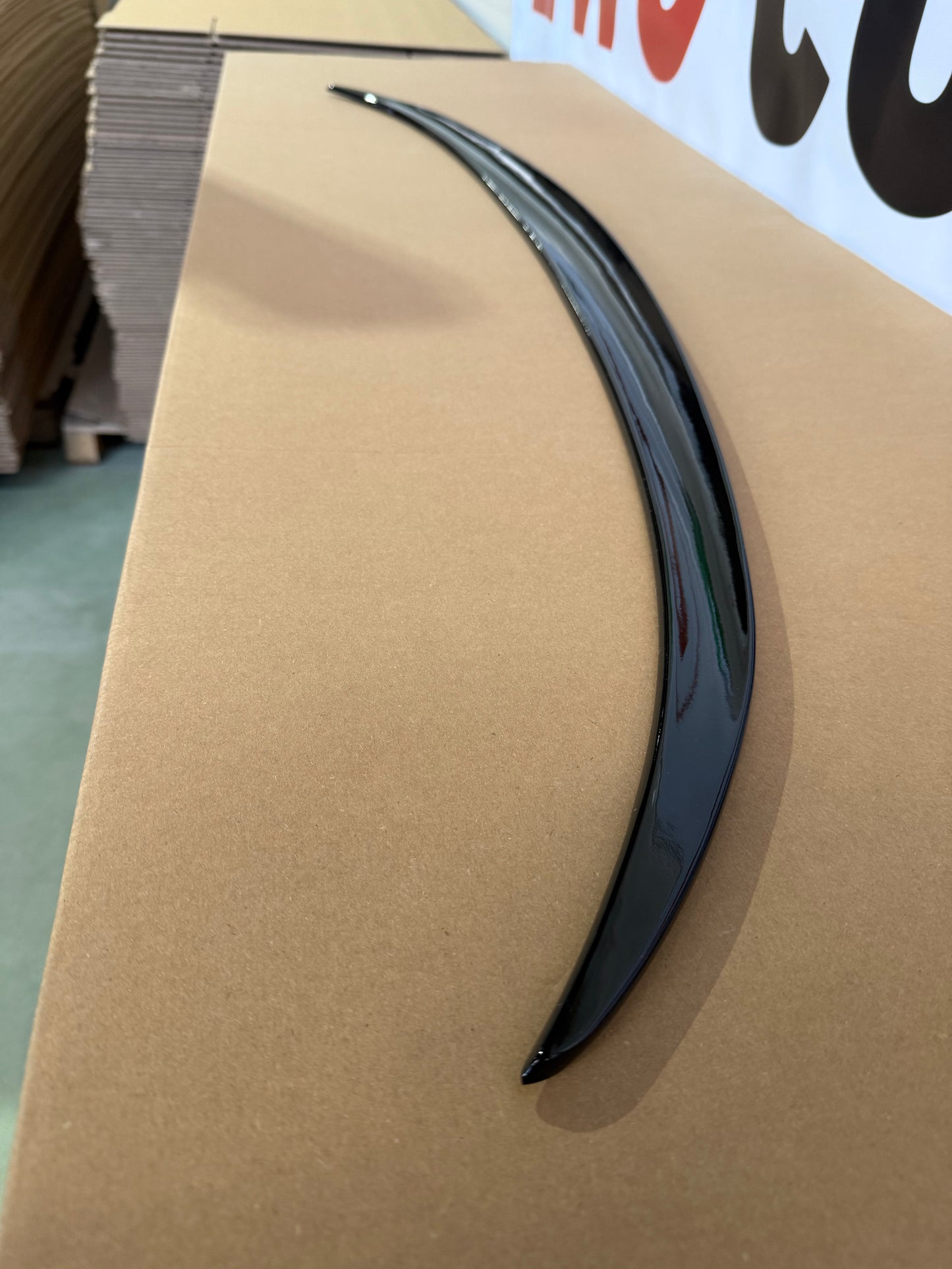 Eleron portbagaj M5 style compatibil cu BMW seria 5 F10(2010-2017) negru lucios