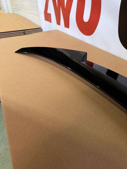 Eleron portbagaj M4 CSL compatibil cu BMW seria 4 F36(2014-2020) negru lucios