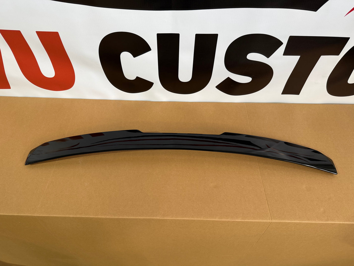 Eleron luneta compatibil cu BMW seria 5 e60 sedan(2003-2010) ACS Design negru lucios