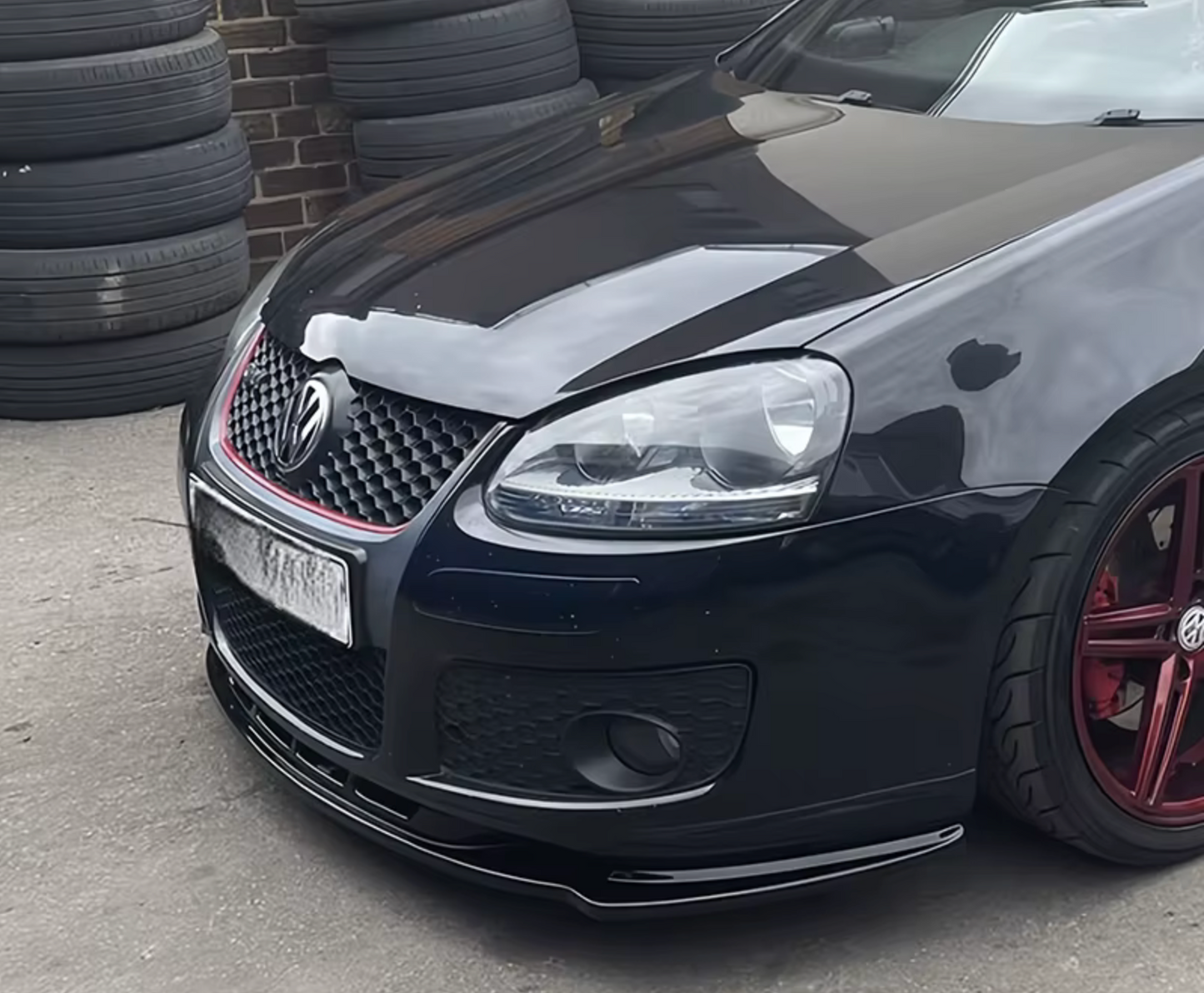 Lip prelungire bara fata GTI Design V2 compatibil cu VW Golf 5 2003-2009 negru lucios