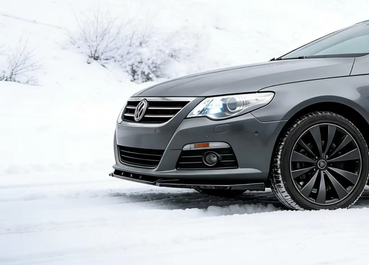 Lip prelungire bara fata compatibil cu VW Passat CC NFL (2008-2012) negru lucios