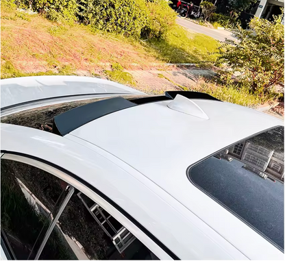 Eleron luneta compatibil cu BMW Seria 3 G20 sedan(2018-2023) M4 Design negru lucios