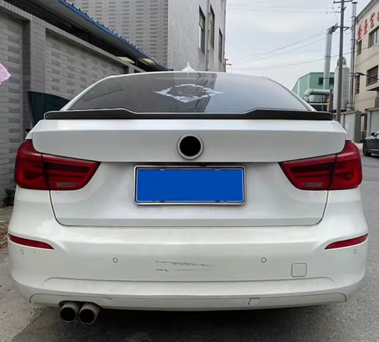 Eleron portbagaj compatibil cu Bmw seria 3 F34(2013-2019) M4 CSL style negru lucios