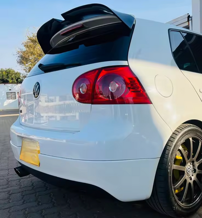 Eleron haion GTI Look compatibil cu VW Golf 5 (2003-2008) negru lucios