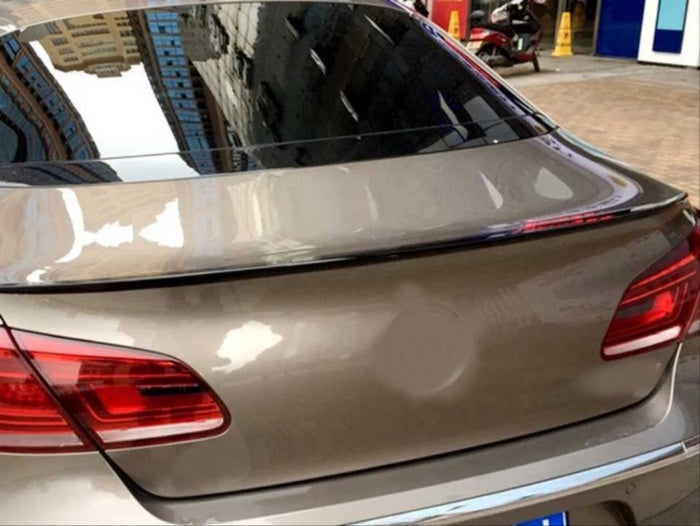 Eleron portbagaj compatibil cu VW Passat CC(2008-2017) negru lucios