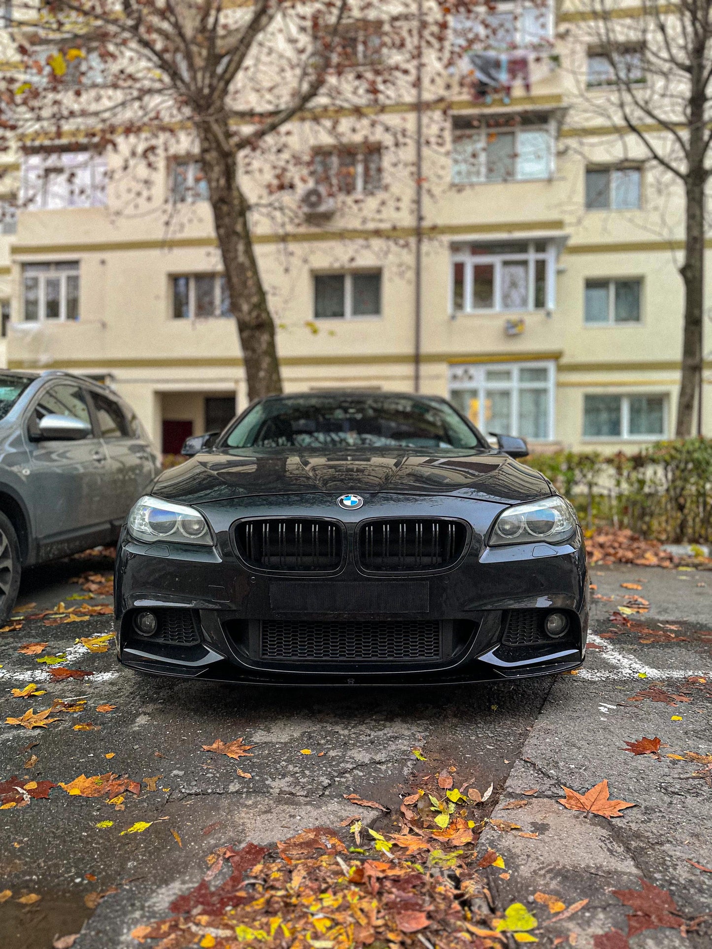 Lip prelungire bara fata M-Tech compatibil cu BMW Seria 5 F10 F11 (2011-2017) Negru Lucios